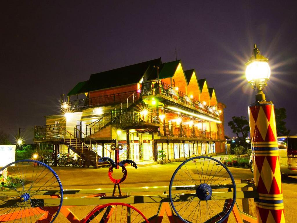 Artisan Hostel Toucheng Exterior photo