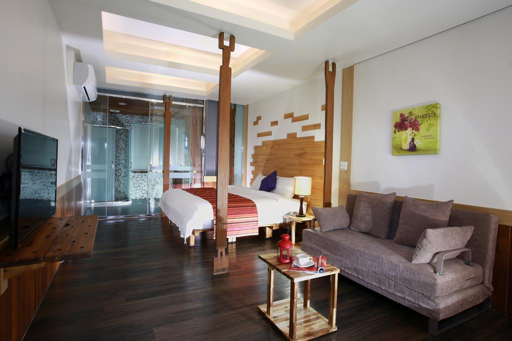 Artisan Hostel Toucheng Exterior photo
